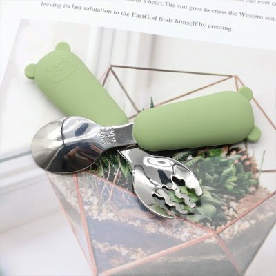 Couvert bébé | Ergonomique