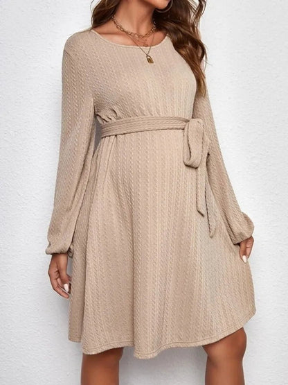 Robe de maternité élégante à manches longues. - bbcadum